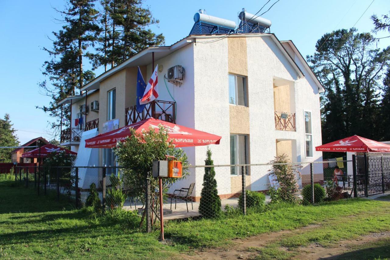 Hotel Sunrise In Уреки Экстерьер фото