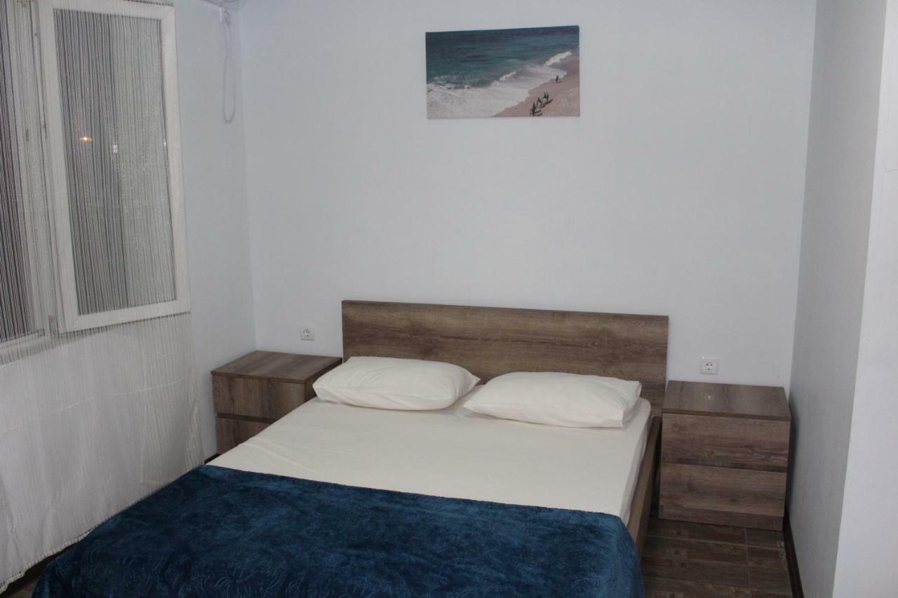 Hotel Sunrise In Уреки Экстерьер фото